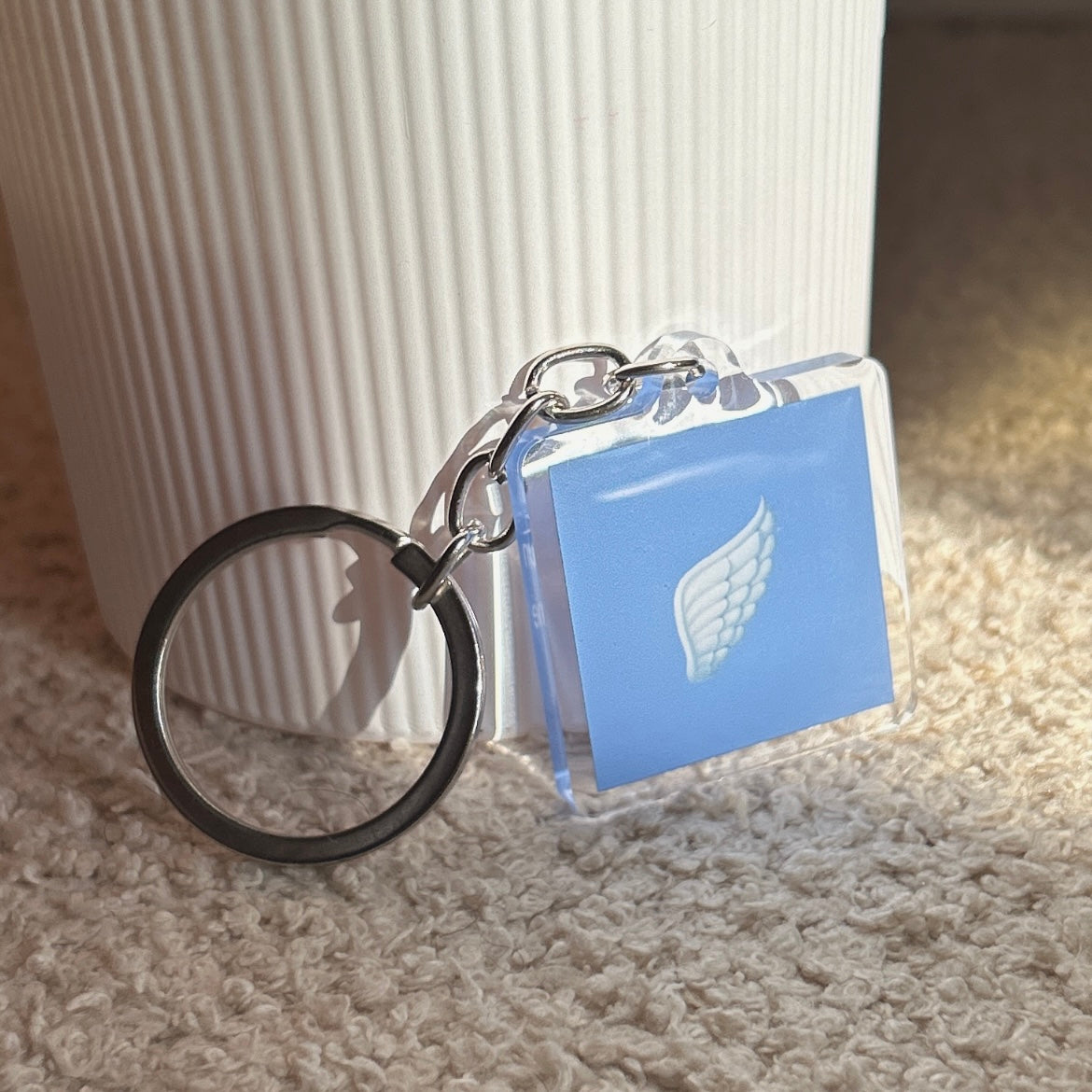🪽towoit plexiglass keychain - aggeloi🪽