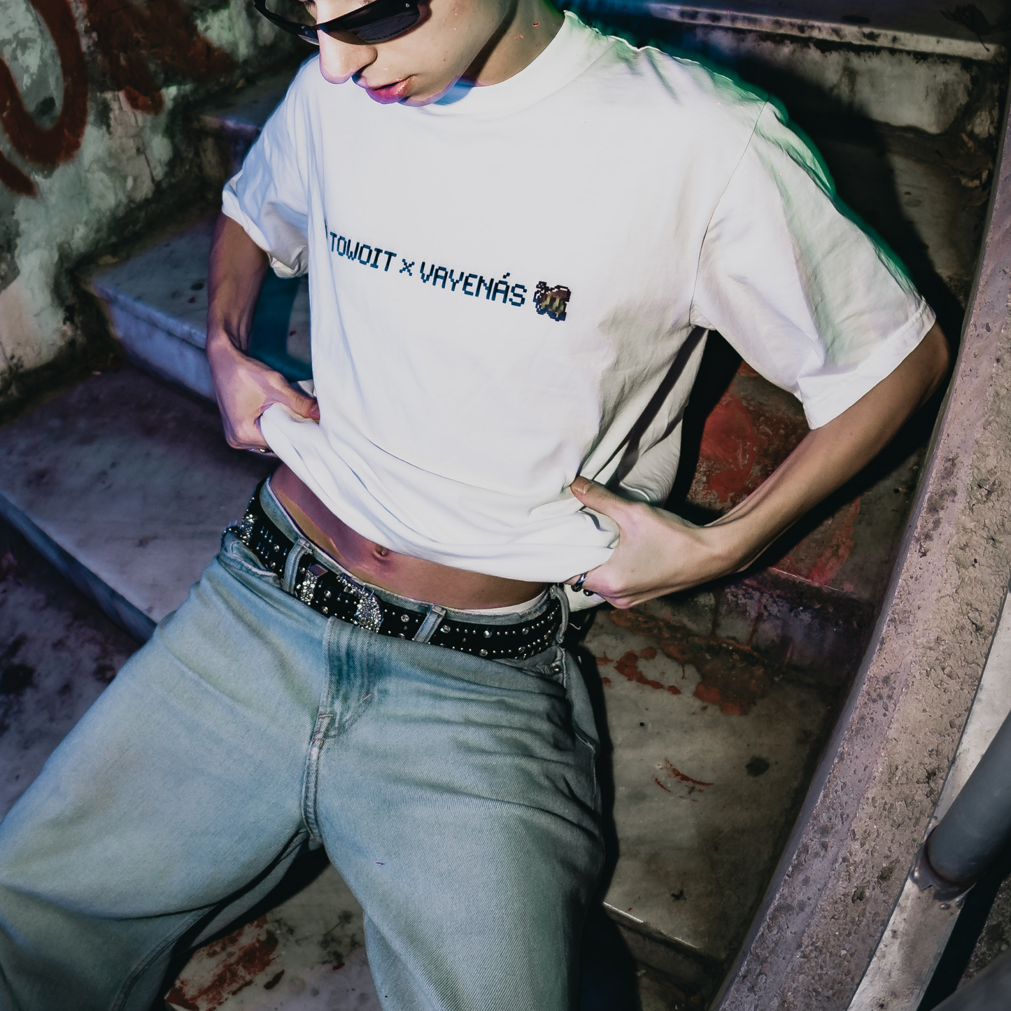 🥝towoit x vayenas🐝 the T-SHIRT
