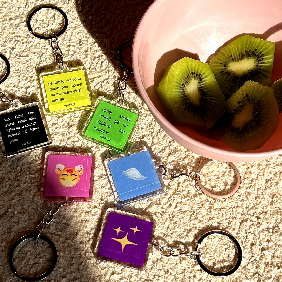 🔮towoit plexiglass keychain - witch🔮