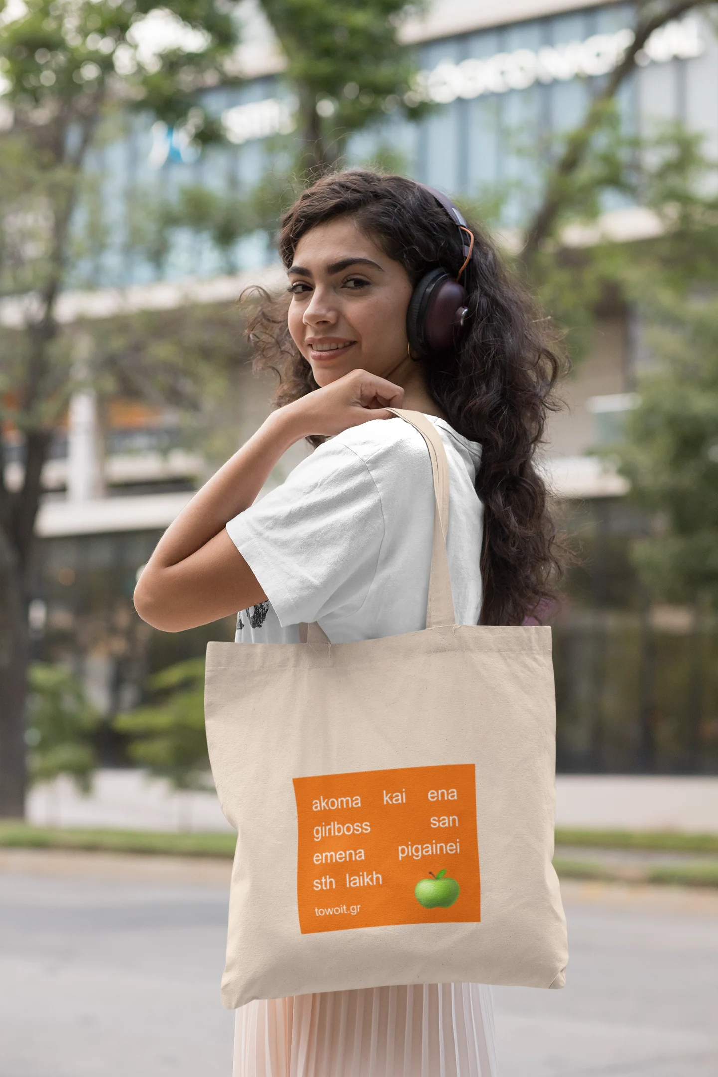 🍏laikh tote bag🍏