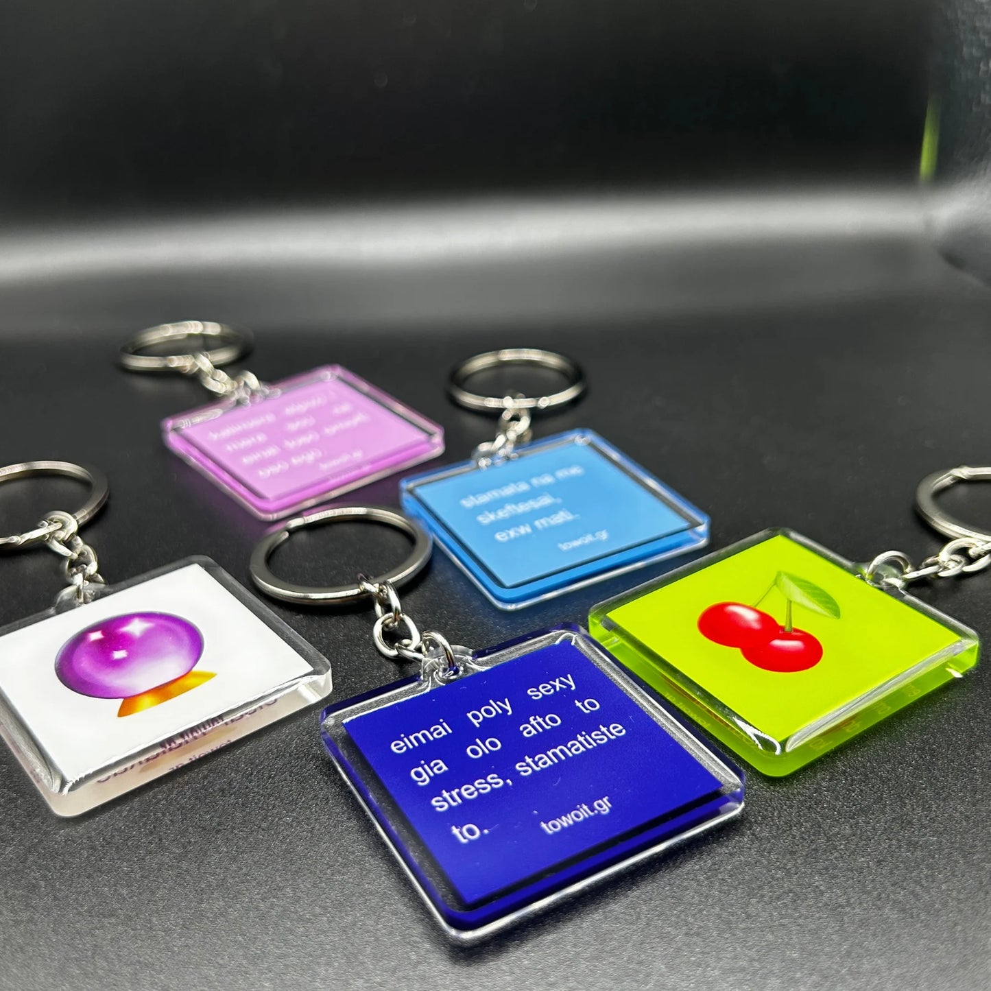 ✨towoit keychain - sexy✨