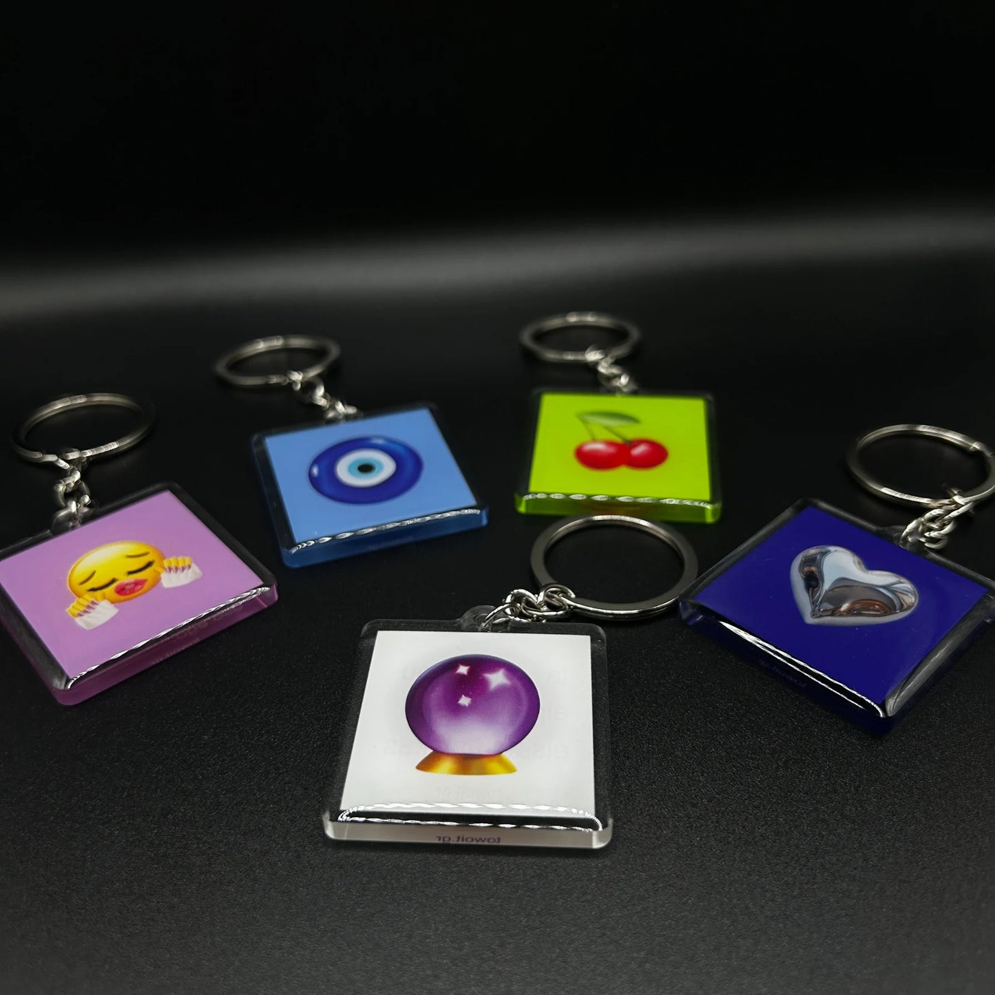 🔮towoit keychain - tarot🔮